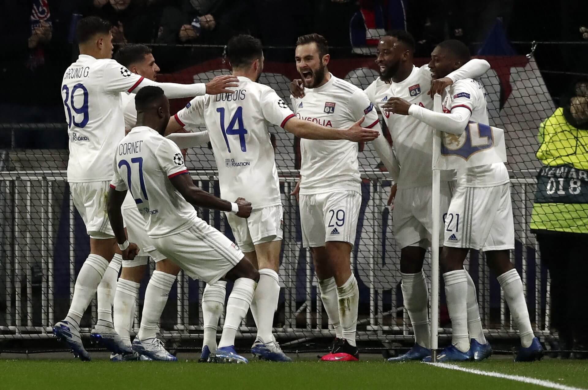 La Ligue des Champions redémarre ! Quelles chances pour les équipes françaises ?